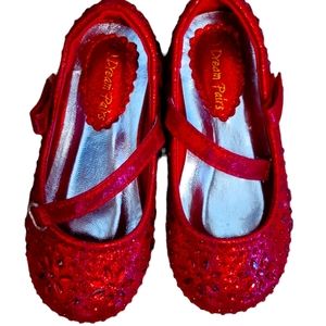 Red sparkly girls dress shoes
